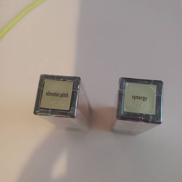 Stila Beauty Boss Elevator Pitch + Synergy Lip Gloss Sealed New Deluxe Mini Size - Picture 6 of 9